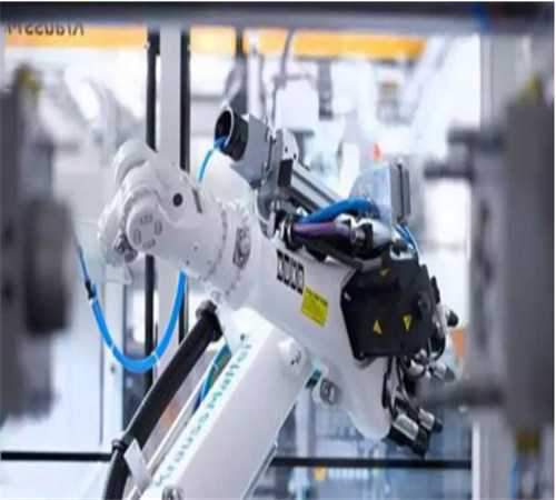 人工智能机器人一次世界的“技术大爆炸”