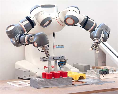 激光焊接机器人在哪_2019钱江摩托新目标，最新宣传片来袭